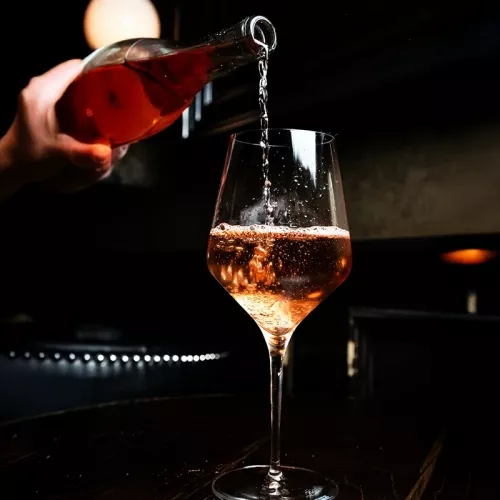 Carta de vinos y cervezas